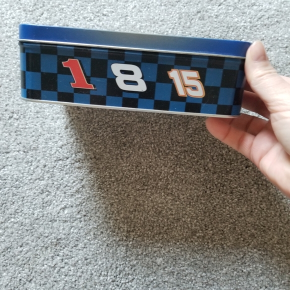 Napa Auto Parts Limited Edition Adult Collectable - Picture 4 of 7